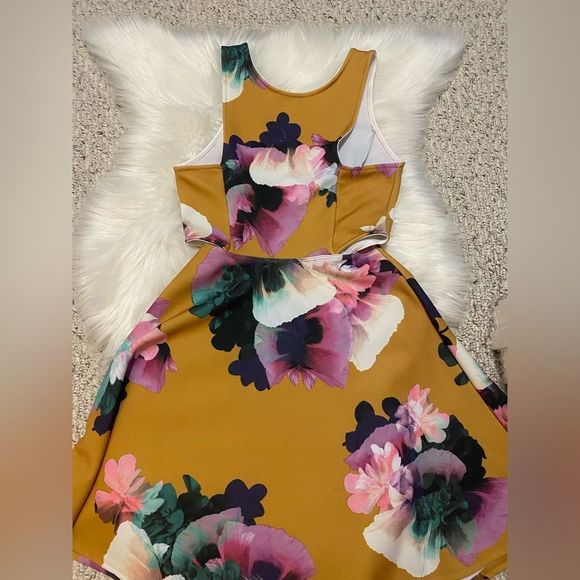 Soprano Mustard Yellow  - Picture 6 of 6